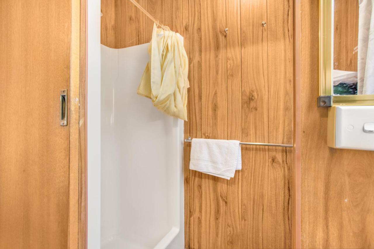 Breeze Holiday Parks - Halls Gap Bagian luar foto